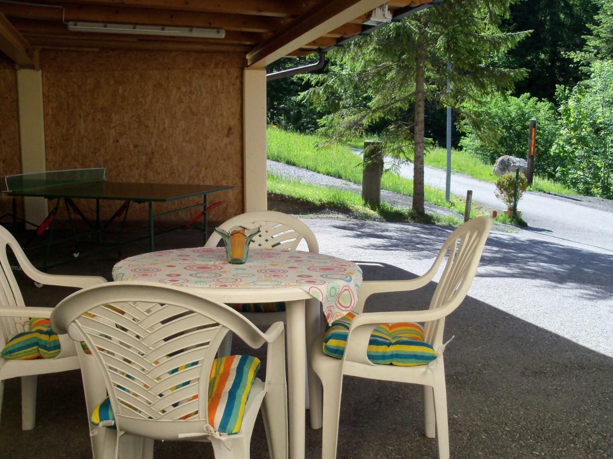 Haus Mary Apartman Russbach am Pass Gschütt Kültér fotó